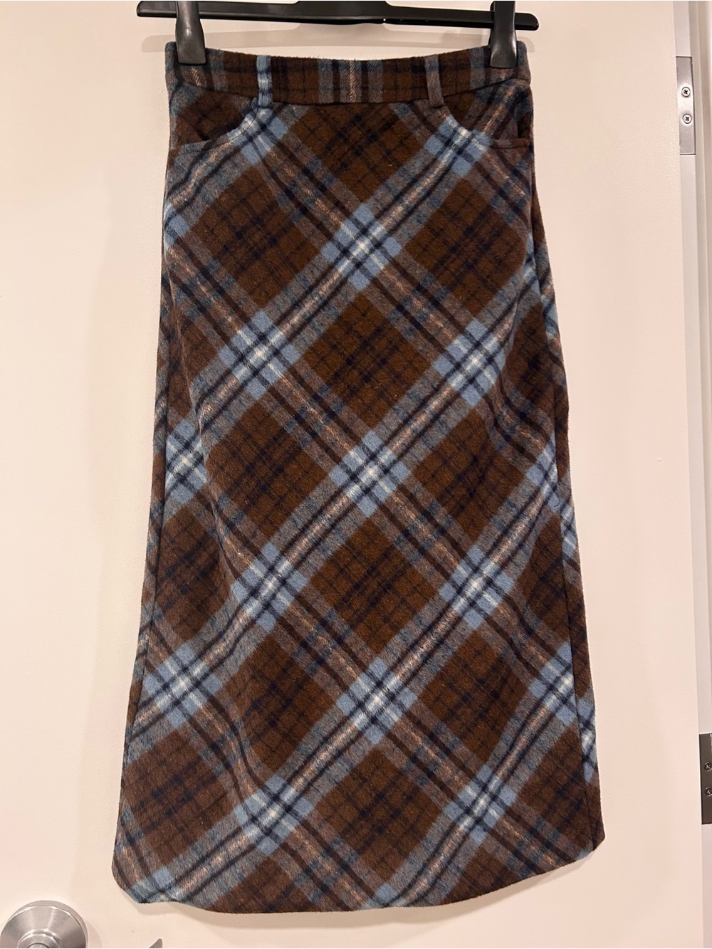 Plaid A-Line Wool-Blend Skirt in Brown and Light Blue (Partial stretch Waistband